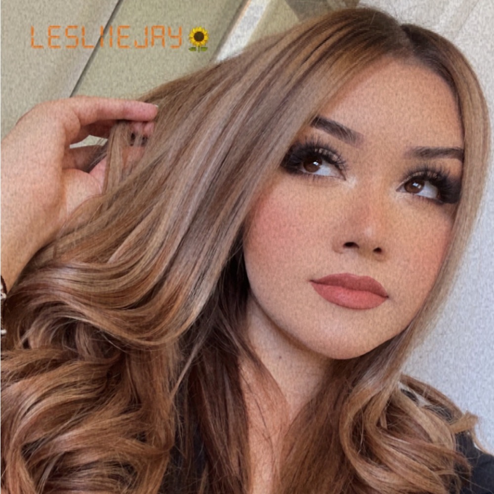 Meet your Posher, Leslie